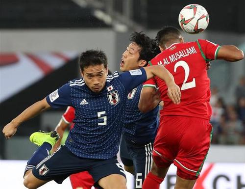 中国vs日本足球高能场面